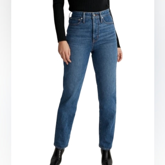 Madewell Denim - Madewell Curvy Perfect Vintage Straight Jean Size 29T Medium Wash 5 Pocket Style